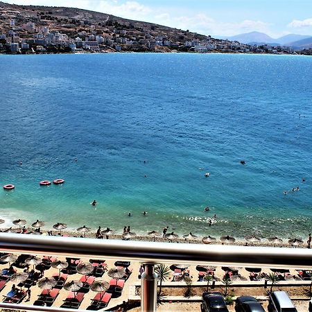 Seaside Apartment Sarandë Buitenkant foto