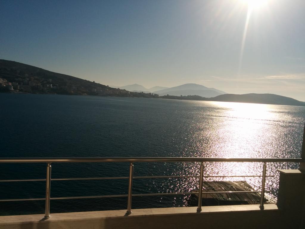 Seaside Apartment Sarandë Buitenkant foto