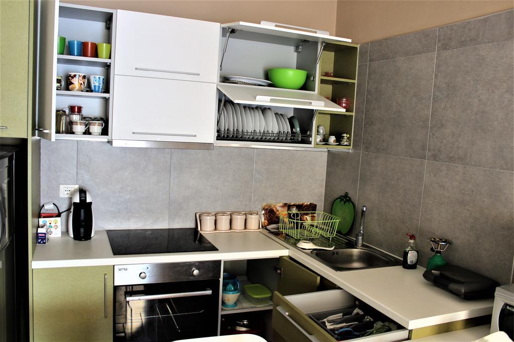 Seaside Apartment Sarandë Buitenkant foto