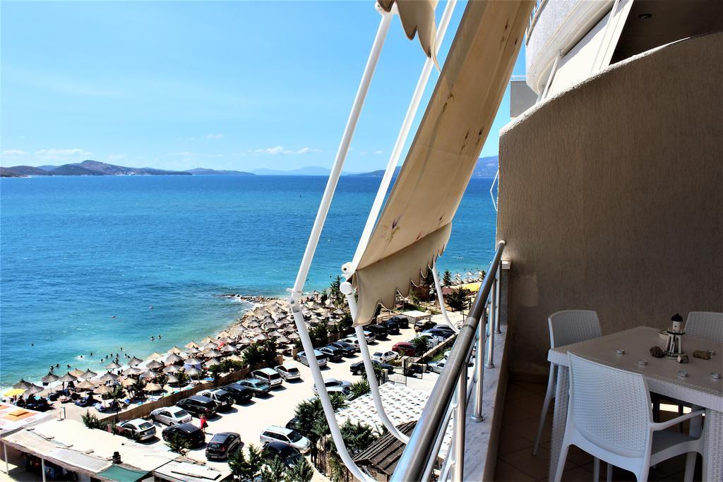 Seaside Apartment Sarandë Buitenkant foto