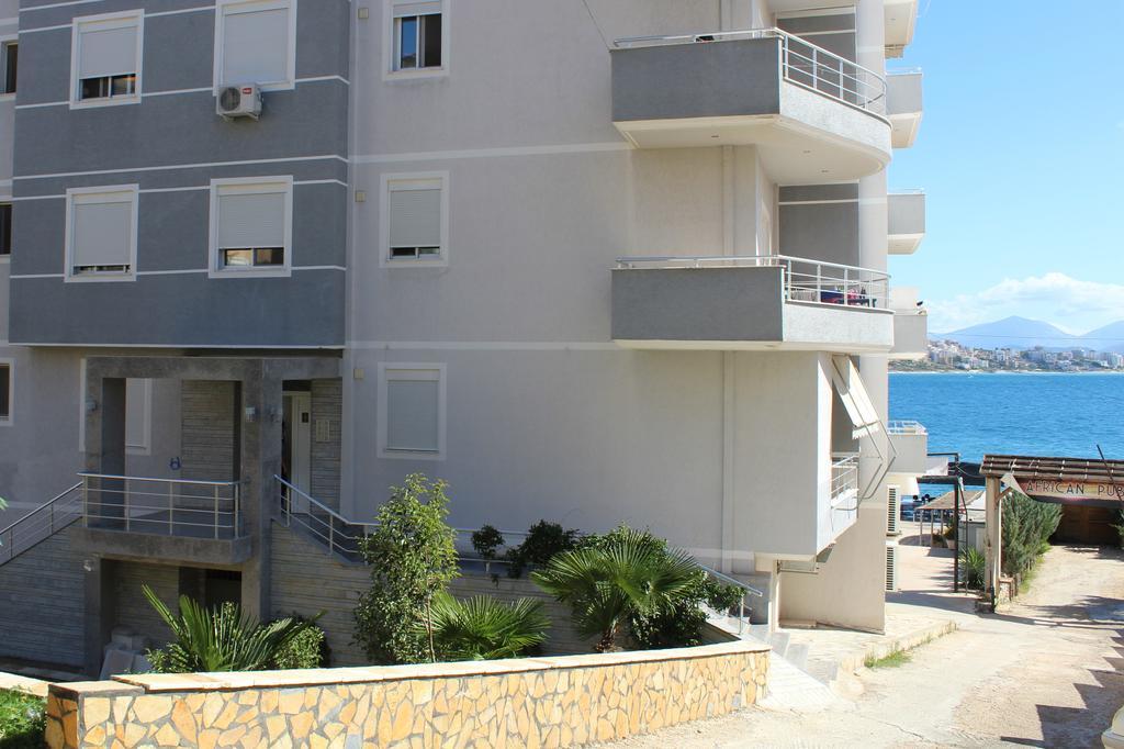 Seaside Apartment Sarandë Buitenkant foto