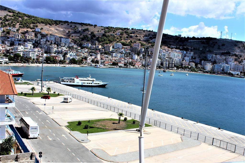 Seaside Apartment Sarandë Buitenkant foto