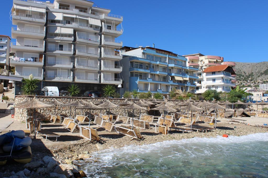 Seaside Apartment Sarandë Buitenkant foto