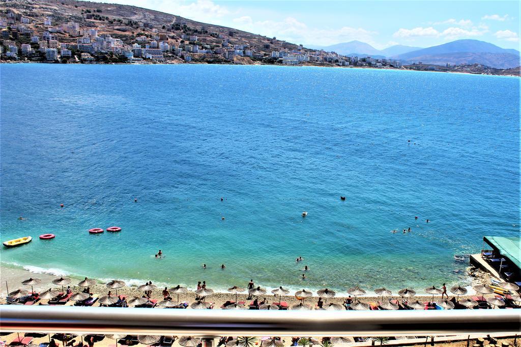 Seaside Apartment Sarandë Buitenkant foto