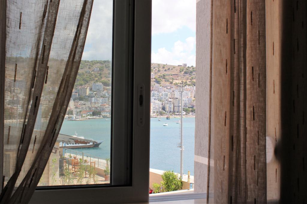 Seaside Apartment Sarandë Buitenkant foto