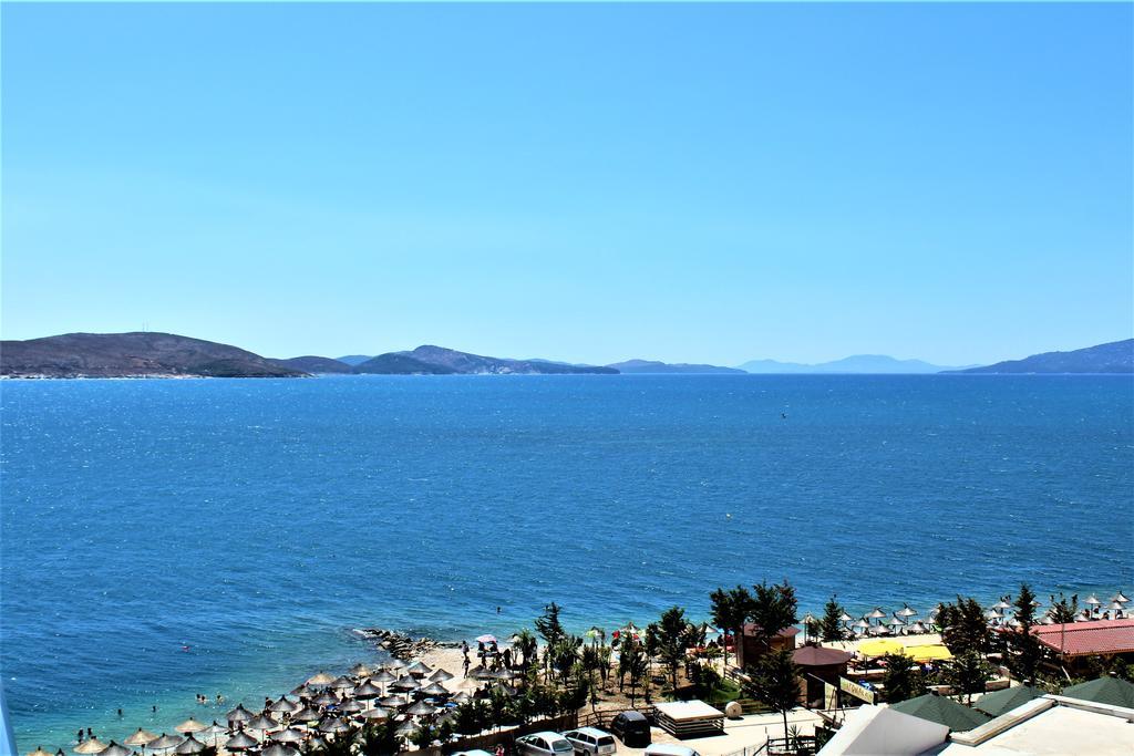 Seaside Apartment Sarandë Buitenkant foto